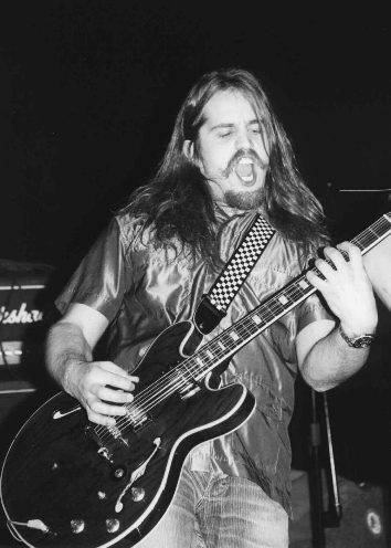 Rudi Schenker!!